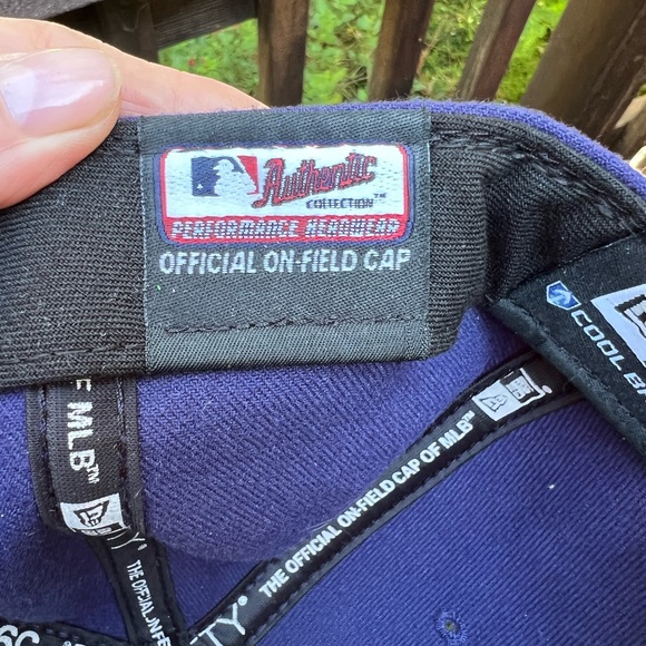 Cleveland Indians Hat - Picture 8 of 8